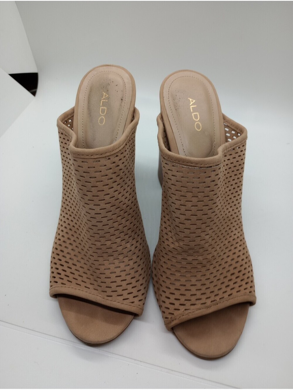 Aldo Women's Heels Light Brown Size 6.5 Slip On 217